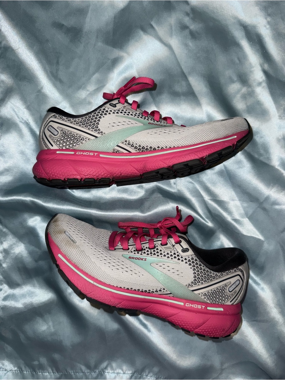 Brooks Women's Ghost 14 Neutral Running Shoe - Oyster/Yucca/Pink - Size 7.5 - Picture 2 of 7